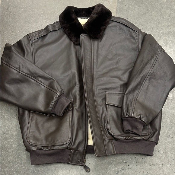 Vintage LL Bean Jacket Men X Large Brown Bomber Goatskin Leather Shearling